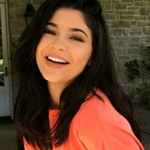 Meet your Posher, Kylie